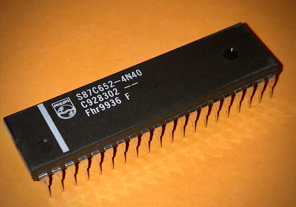 2x PCB80C652 12P CMOS single-chip 8-bit microcontrollers 