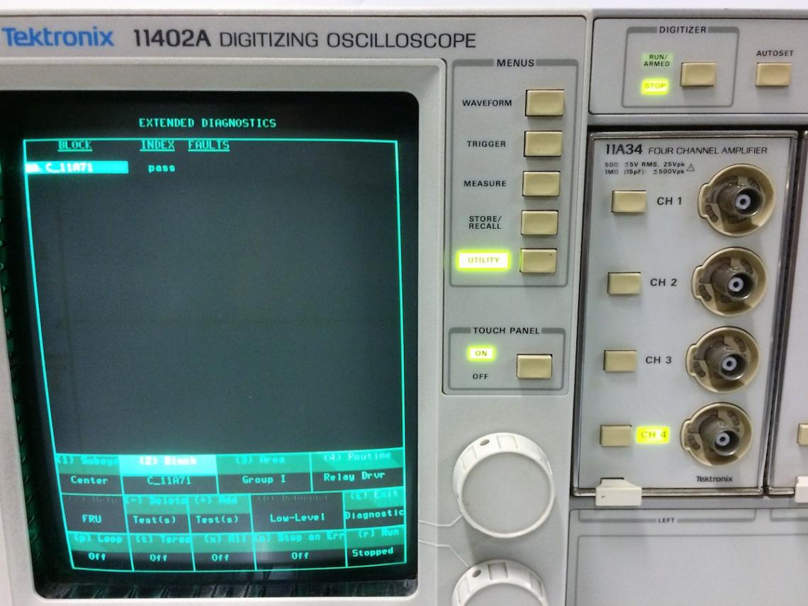 Service Reference Manual TEKTRONIX 11402A Oscilloscope 